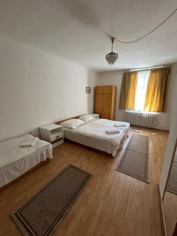Corvin Panzio Bed & Breakfast Gyor Luaran gambar