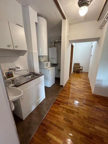 Corvin Panzio Bed & Breakfast Gyor Luaran gambar